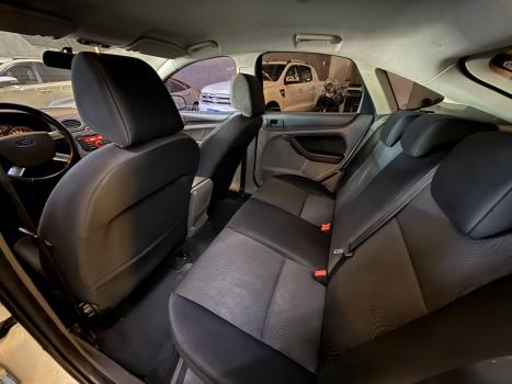 FORD Focus Hatch 1.6 4P GLX FLEX, Foto 6
