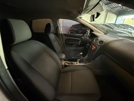 FORD Focus Hatch 1.6 4P GLX FLEX, Foto 8