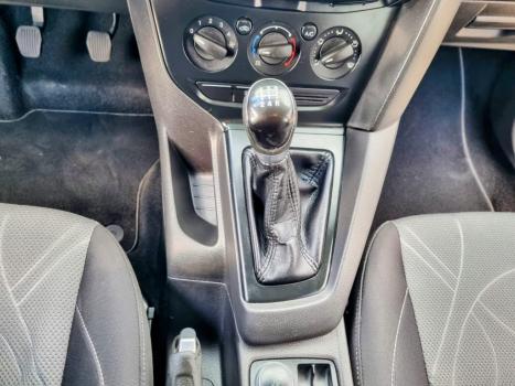 FORD Focus Hatch 1.6 16V 4P SE FLEX, Foto 8
