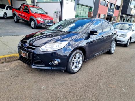 FORD Focus Hatch 1.6 16V 4P SE FLEX, Foto 18
