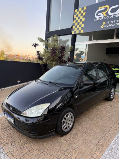 FORD Focus Hatch 1.6 4P, Foto 2