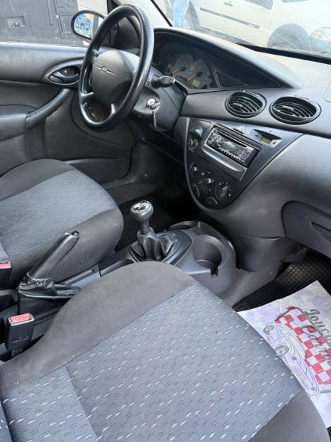 FORD Focus Hatch 1.6 4P, Foto 7