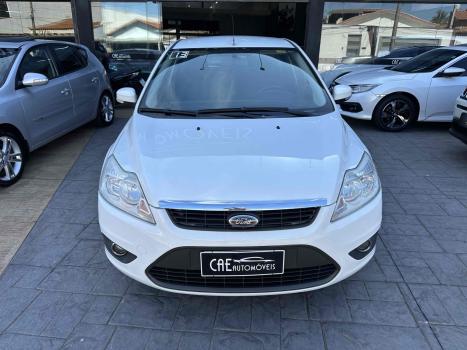 FORD Focus Hatch 1.6 4P FLEX GL, Foto 2