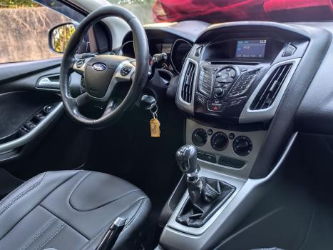 FORD Focus Hatch 1.6 4P, Foto 15