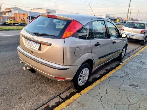 FORD Focus Hatch 1.6 4P, Foto 7