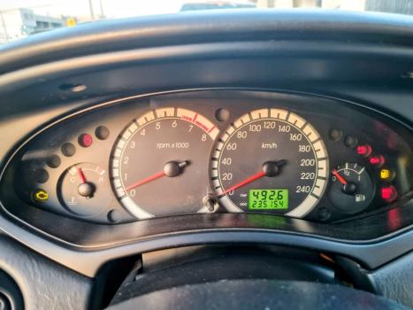 FORD Focus Hatch 1.6 4P, Foto 15