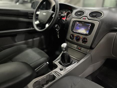 FORD Focus Hatch 1.6 4P GLX FLEX, Foto 2