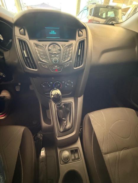 FORD Focus Hatch 1.6 16V 4P SE FLEX, Foto 7