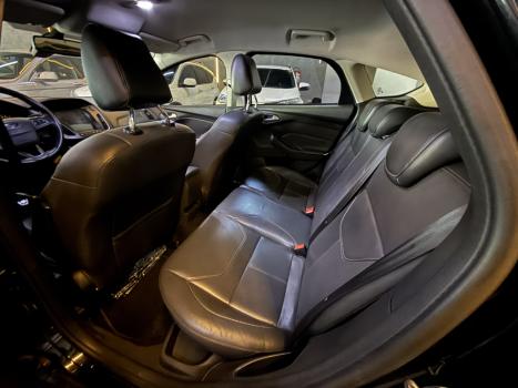 FORD Focus Hatch 1.6 16V 4P SE PLUS FLEX, Foto 6