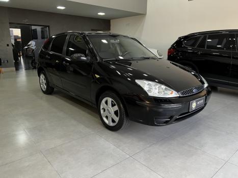 FORD Focus Hatch 1.6 4P GLX, Foto 1