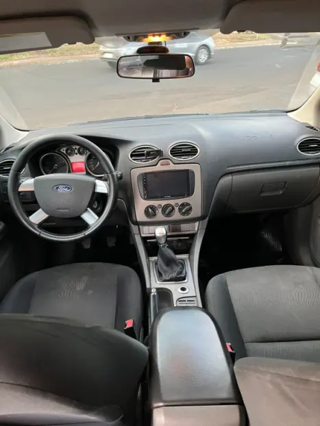 FORD Focus Hatch 1.6 4P GLX FLEX, Foto 10