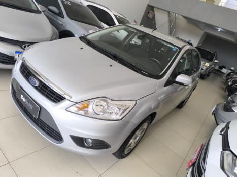 FORD Focus Hatch 2.0 16V 4P GLX FLEX, Foto 1