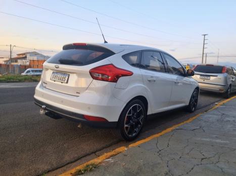 FORD Focus Hatch 2.0 16V 4P FLEX TITANIUM AUTOMTICO, Foto 3