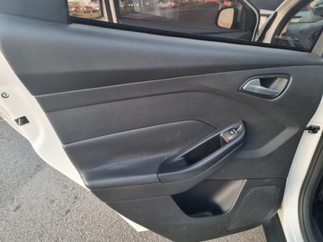 FORD Focus Hatch 2.0 16V 4P FLEX TITANIUM AUTOMTICO, Foto 10