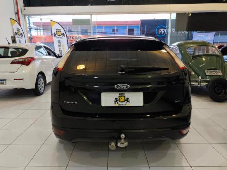 FORD Focus Hatch 2.0 16V 4P GLX, Foto 3