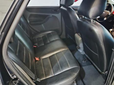 FORD Focus Hatch 2.0 16V 4P GLX, Foto 6
