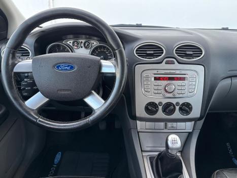 FORD Focus Hatch 2.0 16V 4P GLX FLEX, Foto 7