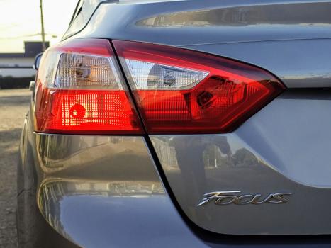 FORD Focus Hatch 2.0 16V 4P FLEX AUTOMTICO, Foto 21