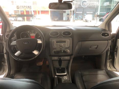 FORD Focus Hatch 2.0 16V 4P GHIA AUTOMTICO, Foto 7