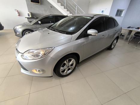 FORD Focus Sedan 1.6 S 16V 4P FLEX, Foto 3