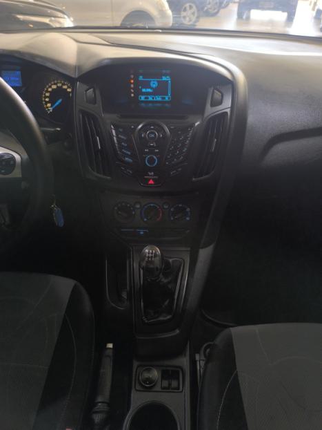 FORD Focus Sedan 1.6 S 16V 4P FLEX, Foto 14