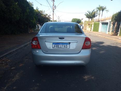 FORD Focus Sedan 1.6 SE 16V 4P FLEX, Foto 4