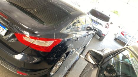 FORD Focus Sedan 1.6 SE 16V 4P FLEX, Foto 6