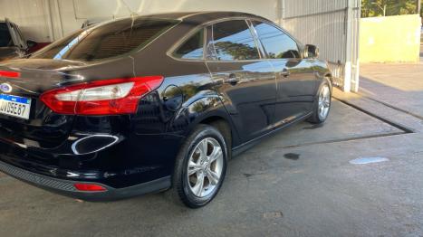 FORD Focus Sedan 1.6 SE 16V 4P FLEX, Foto 2