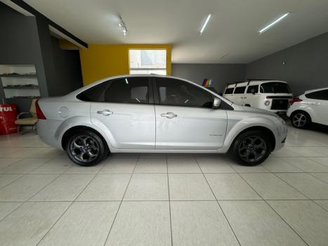 FORD Focus Sedan 2.0 16V 4P FLEX TITANIUM AUTOMTICO, Foto 4