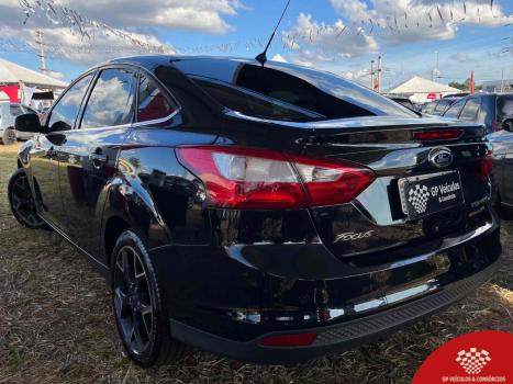 FORD Focus Sedan 2.0 16V 4P FLEX TITANIUM AUTOMTICO, Foto 6
