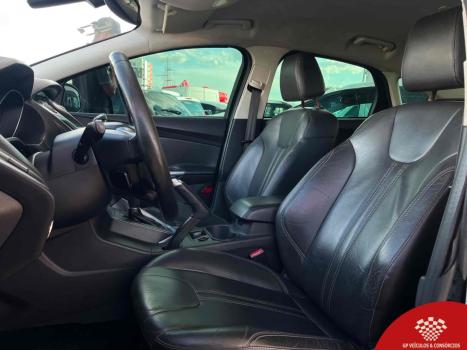 FORD Focus Sedan 2.0 16V 4P FLEX TITANIUM AUTOMTICO, Foto 9