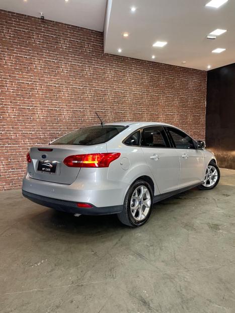 FORD Focus Sedan 2.0 16V 4P FLEX SE POWERSHIFT AUTOMTICO, Foto 2
