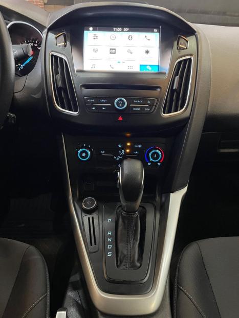 FORD Focus Sedan 2.0 16V 4P FLEX SE POWERSHIFT AUTOMTICO, Foto 8