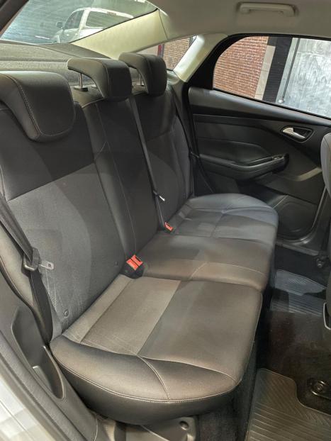 FORD Focus Sedan 2.0 16V 4P FLEX SE POWERSHIFT AUTOMTICO, Foto 10