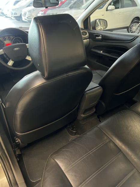 FORD Focus Sedan 2.0 16V 4P GHIA FLEX AUTOMTICO, Foto 7