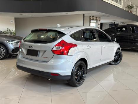 FORD Focus Sedan 2.0 16V 4P FLEX SE POWERSHIFT AUTOMTICO, Foto 3