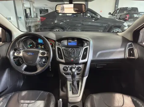 FORD Focus Sedan 2.0 16V 4P FLEX SE POWERSHIFT AUTOMTICO, Foto 9