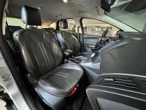 FORD Focus Sedan 2.0 16V 4P FLEX SE POWERSHIFT AUTOMTICO, Foto 11