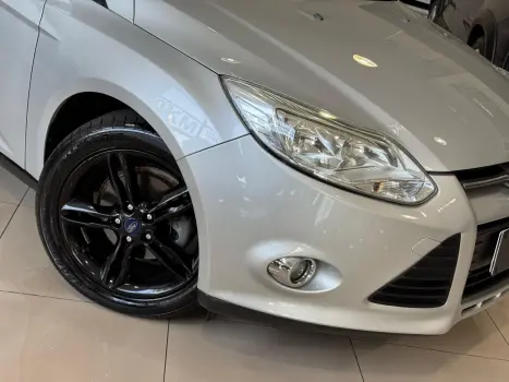 FORD Focus Sedan 2.0 16V 4P FLEX SE POWERSHIFT AUTOMTICO, Foto 14