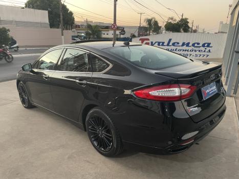 FORD Fusion 2.0 4P 16V ECOBOOST TURBO TITANIUM PLUS AWD AUTOMTICO, Foto 5