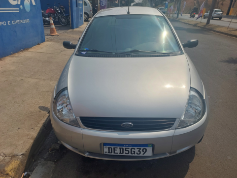 FORD Ka Hatch 1.0 GL, Foto 3