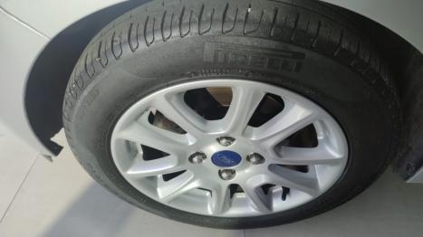 FORD Ka Hatch 1.5 12V 4P TI-VCT SE PLUS FLEX AUTOMTICO, Foto 6