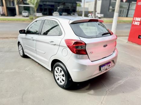 FORD Ka Hatch 1.5 12V 4P TI-VCT SE PLUS FLEX, Foto 3