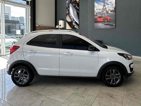 FORD Ka Hatch 1.5 12V 4P TI-VCT FLEX FREESTYLE AUTOMTICO, Foto 4