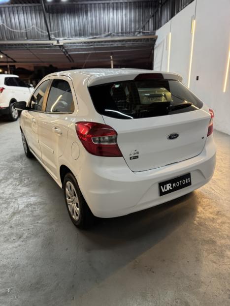 FORD Ka Hatch 1.5 12V 4P TI-VCT SE FLEX, Foto 6