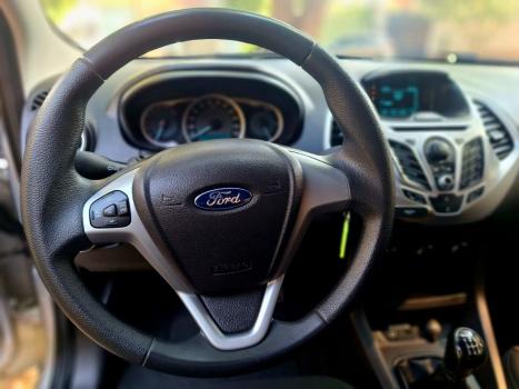 FORD Ka Hatch 1.5 16V 4P FLEX SEL, Foto 14