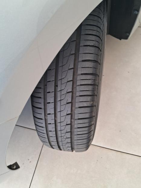 FORD Ka + Sedan 1.5 12V 4P TI-VCT SE FLEX, Foto 9