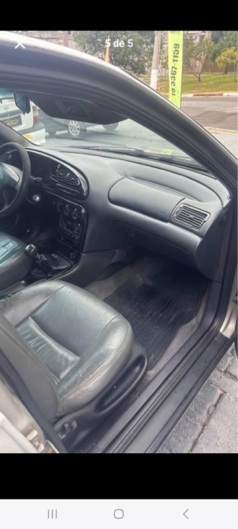 FORD Mondeo 2.0 16V CLX 4P, Foto 6