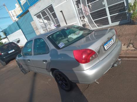 FORD Mondeo 2.0 16V CLX 4P, Foto 10