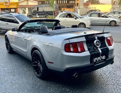 FORD Mustang 3.8 V6 CONVERSVEL, Foto 3